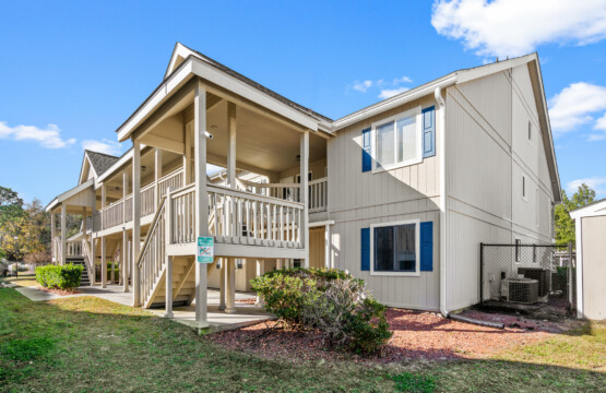 1860 Auburn Ln Unit 19J 33